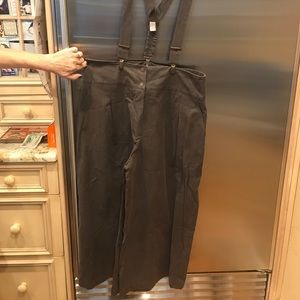 French Designer- cropped suspender pant